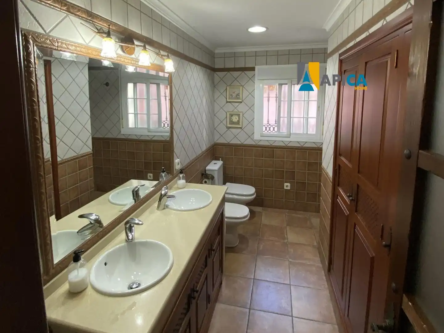 Bany de Casa o xalet en venda en La Línea de la Concepción amb Traster