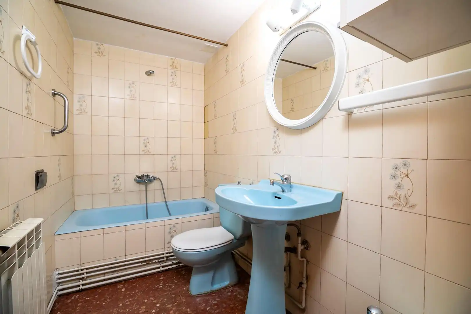 Baño de Piso en venta en Castejón de Sos con Calefacción y Balcón