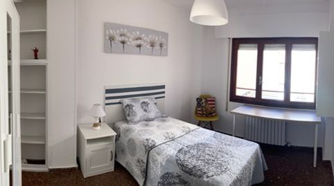Foto 2 de Piso de alquiler en Camino de la Mosquetera, Barrio de Delicias, Zaragoza Capital