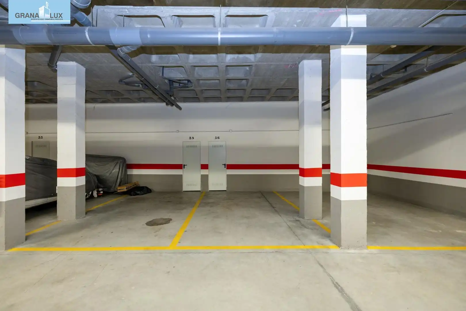 Parking de Piso en venta en Almuñécar con Aire acondicionado, Jardín privado y Terraza