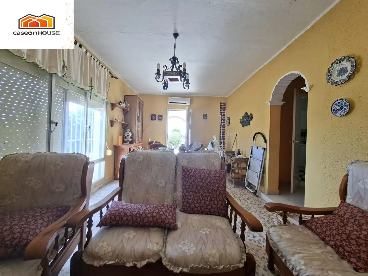 Casa o chalet en venta en Chiclana de la Frontera con Terraza y Piscina comunitaria