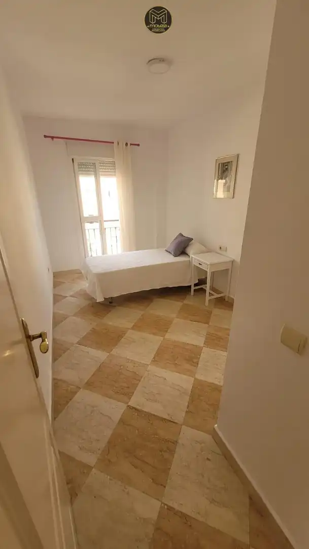 Flat to rent in San Luis de Sabinillas, imagen 11