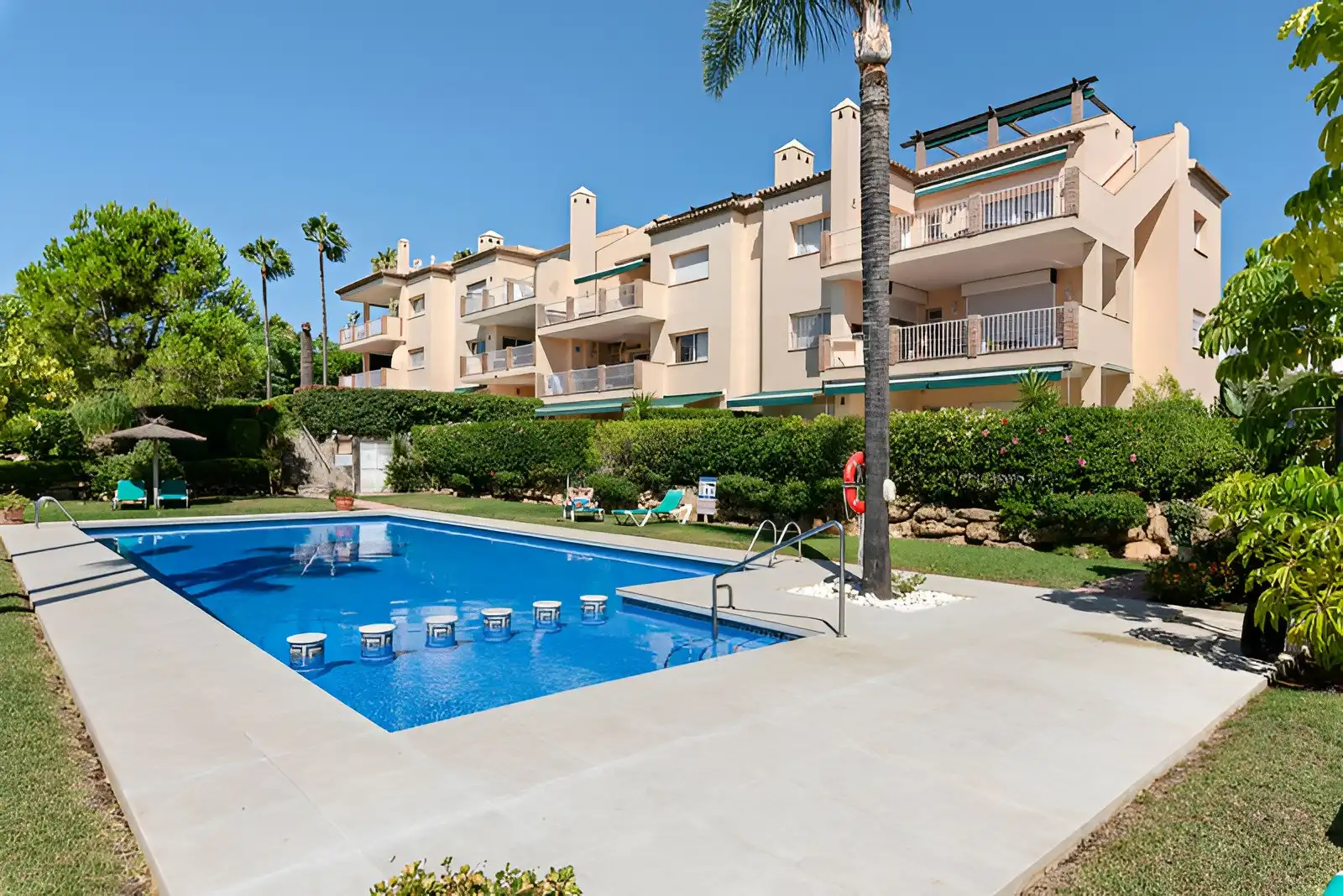 Habitatge amb piscina en venda a Nueva Andalucía, imagen 16