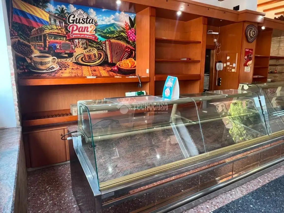 Local comercial en venda a Cardenal Benlloch, imagen 2