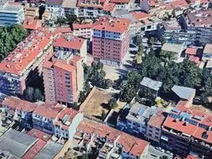 Appartamento con ascensore in vendita a Carrer de la Indústria 45, imagen 2