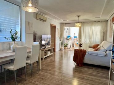 Piso con ascensor en venta en Playa de Poniente