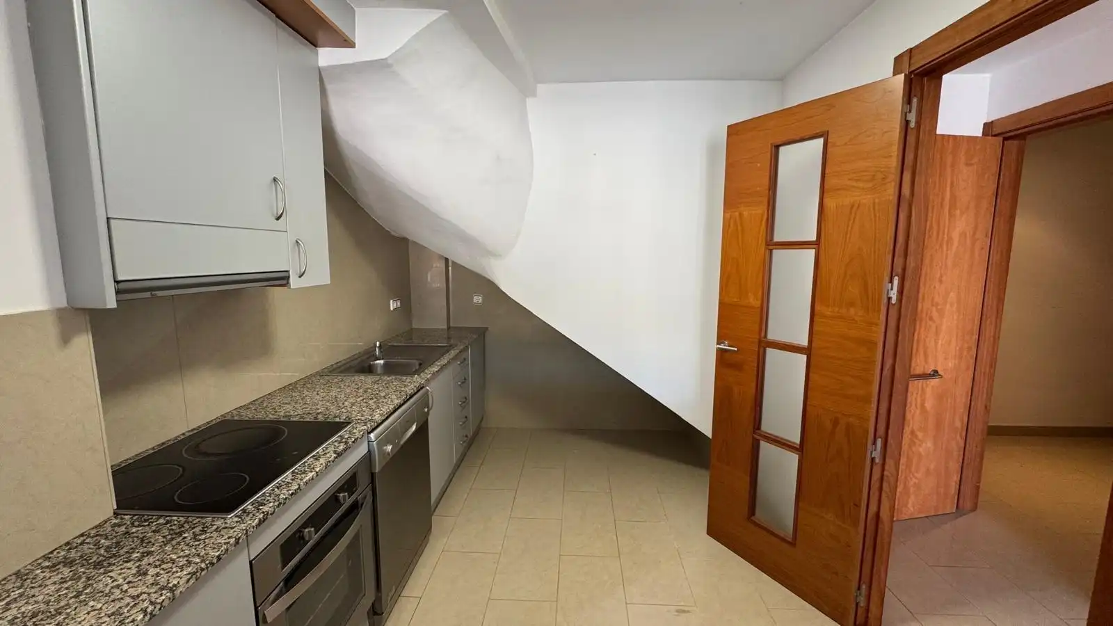 Cuina de Dúplex en venda en Calella amb Aire condicionat, Terrassa i Balcó