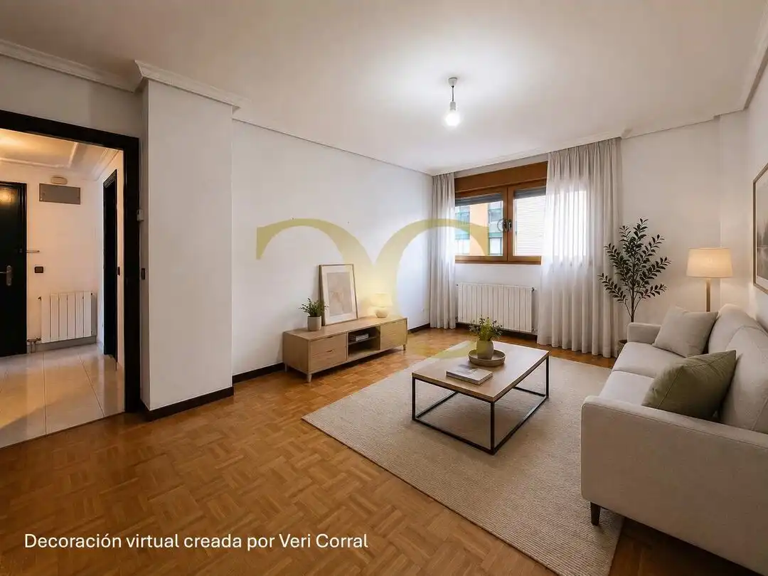 Sala de estar de Piso en venta en Oviedo  con Calefacción y Trastero