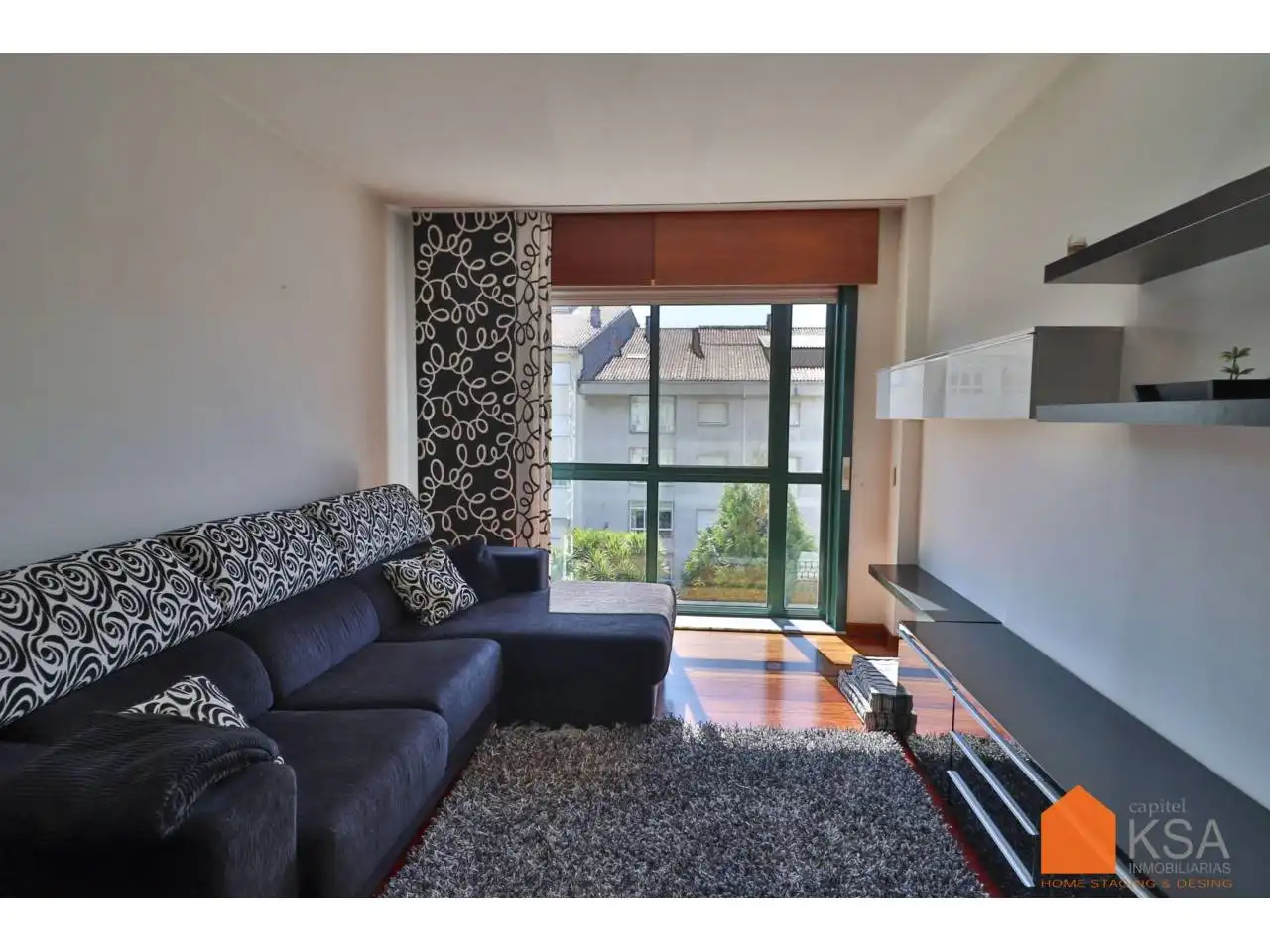 Flat with lift to rent in Calle Xaquín Lorenzo, imagen 9