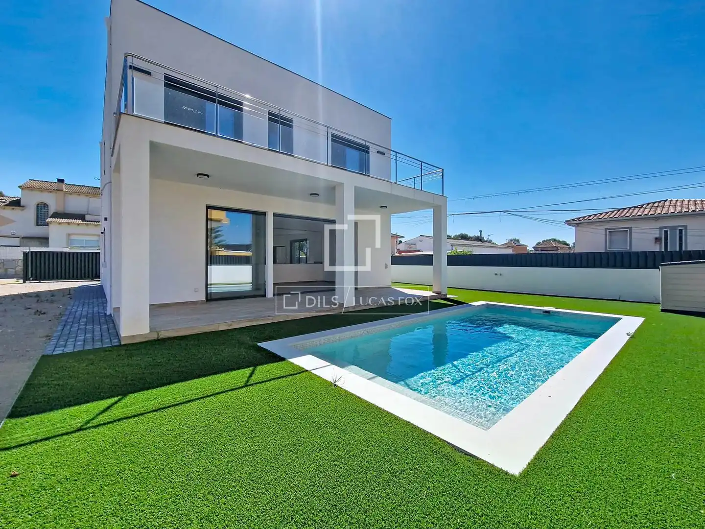 Vista exterior de Casa o chalet en venta en El Vendrell con Aire acondicionado, Calefacción y Jardín privado