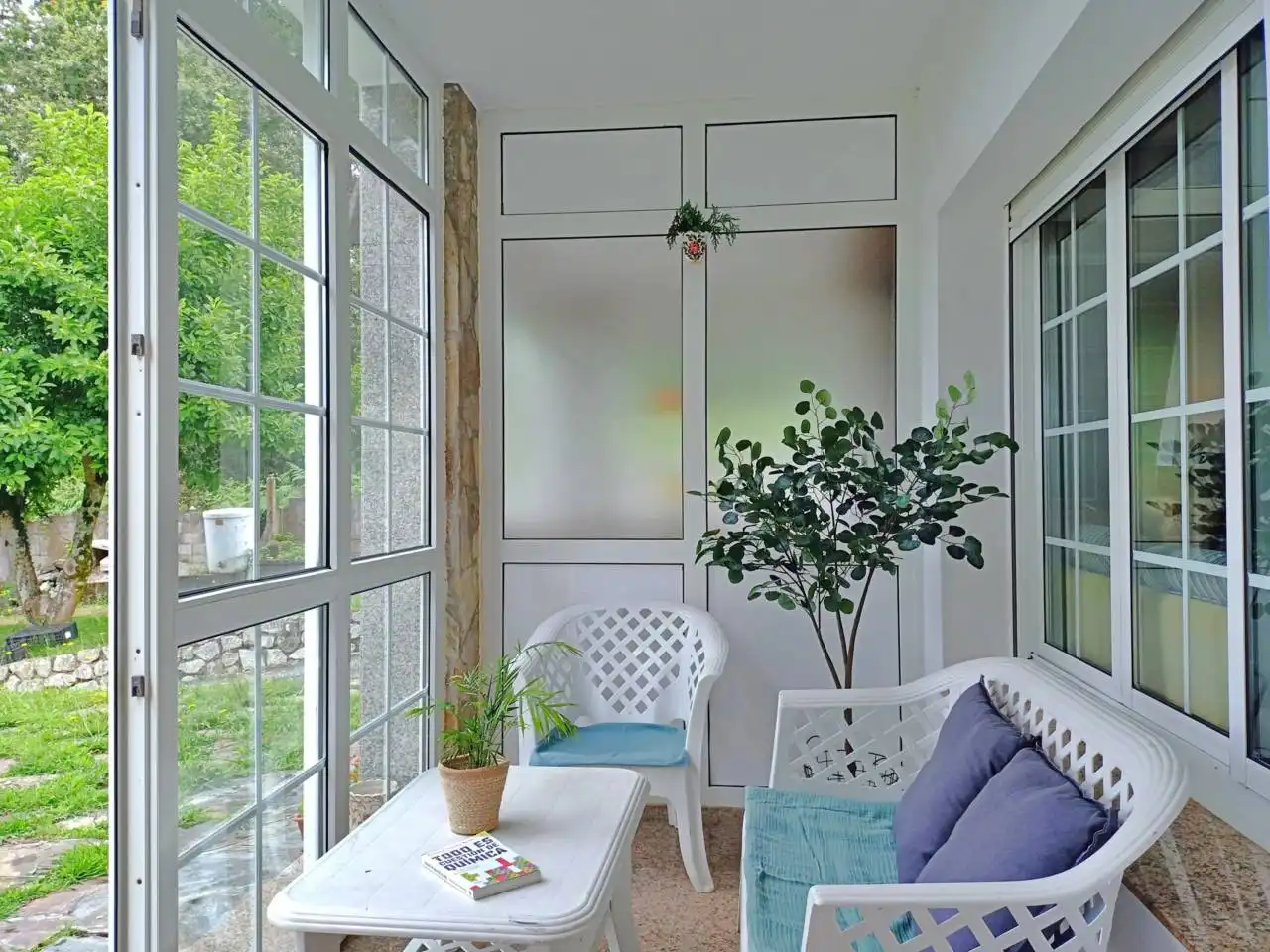 Terraza de Casa o chalet en venta en Oleiros con Calefacción