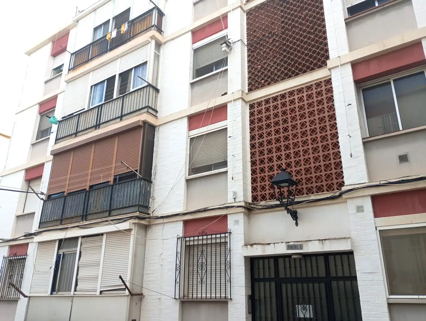 Vista exterior de Piso en venta en San Roque