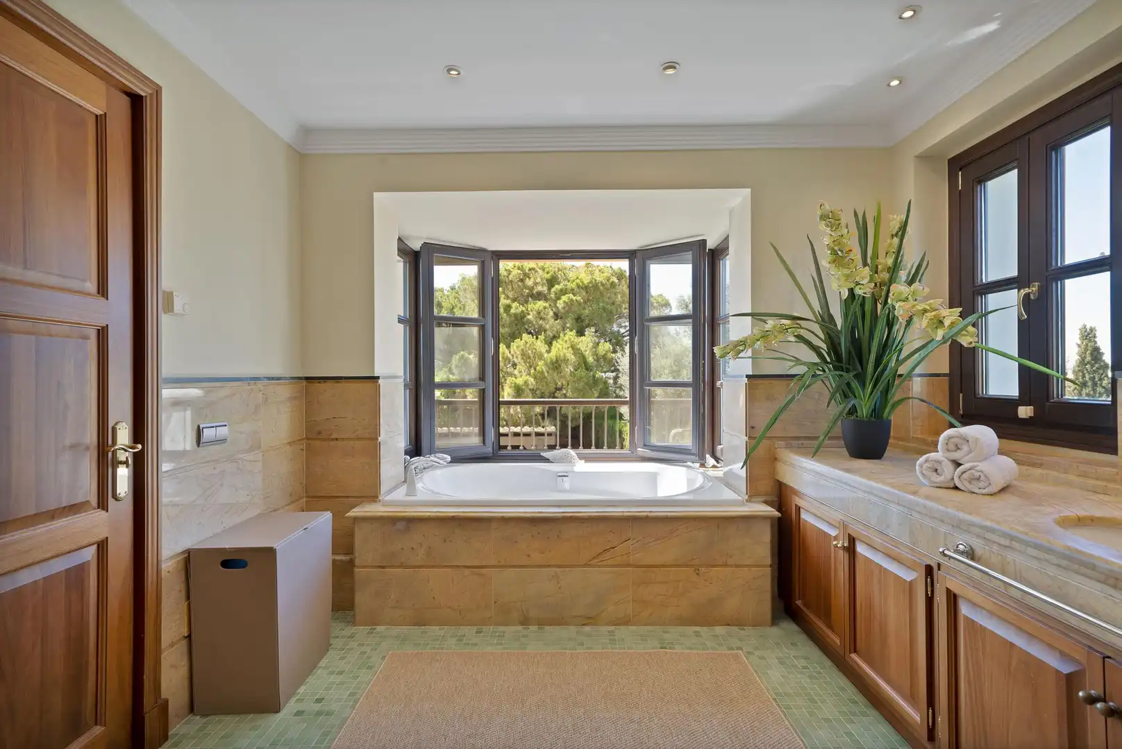 Baño de Casa o chalet en venta en Marbella con Calefacción, Jardín privado y Terraza
