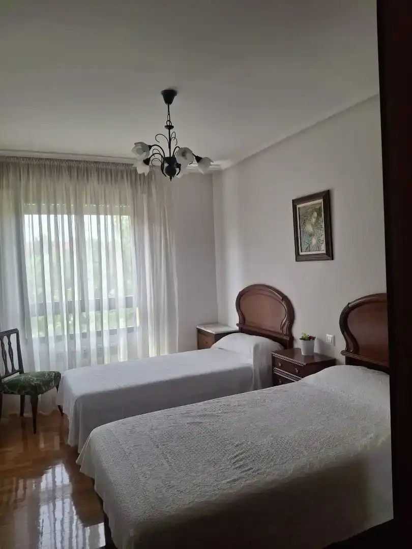 Dormitori de Pis en venda en San Adrián 