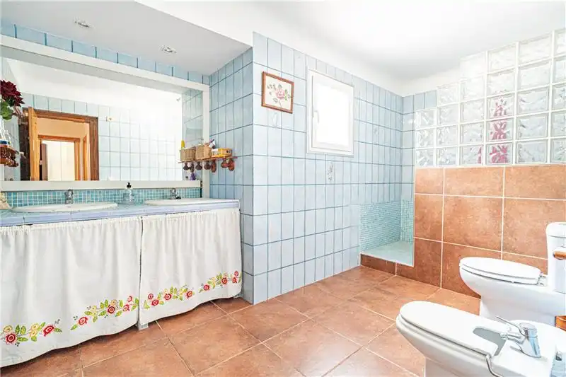 Baño de Casa o chalet en venta en Llucmajor con Aire acondicionado, Jardín privado y Terraza
