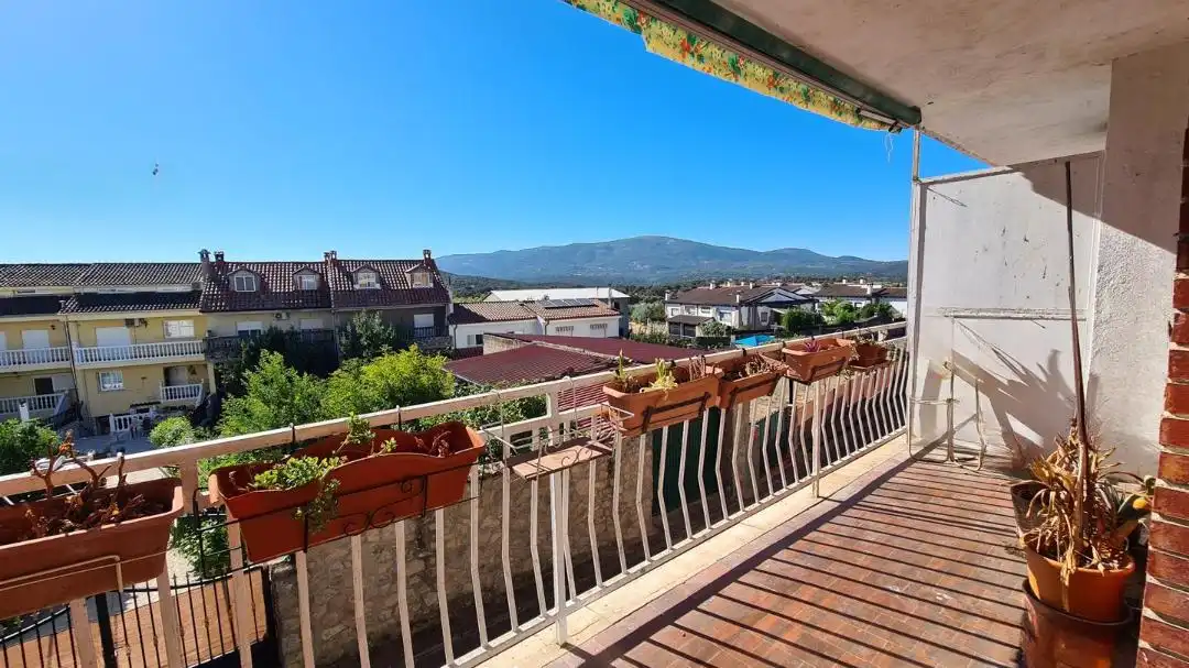 Piso en venta en Calle Escultor Longino Ayuso Illan, imagen 9