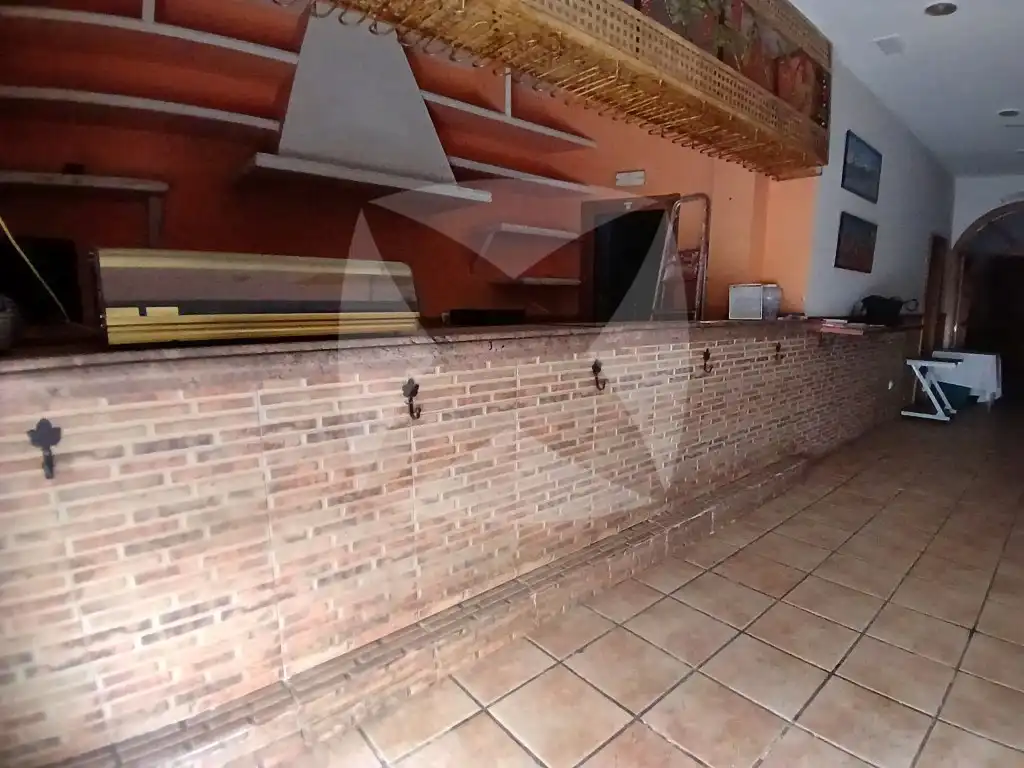 Local en venta en Calle Araucaria De La, Maria Auxiliadora - Barriada de Llera
