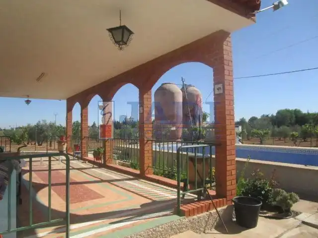 Casa rústica amb piscina en venda a Valdepeñas, imagen 4