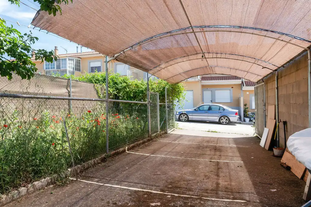 Parking of Detached homes for sale in Aldearrubia