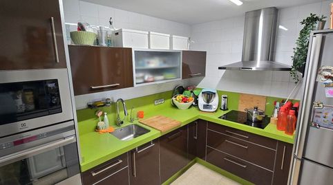 Foto 5 de Casa adosada en venta en Calle Girasol, Villamartín, Cádiz