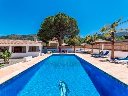 Piscina de Casa o xalet en venda en Alhaurín de la Torre amb Aire condicionat, Terrassa i Piscina