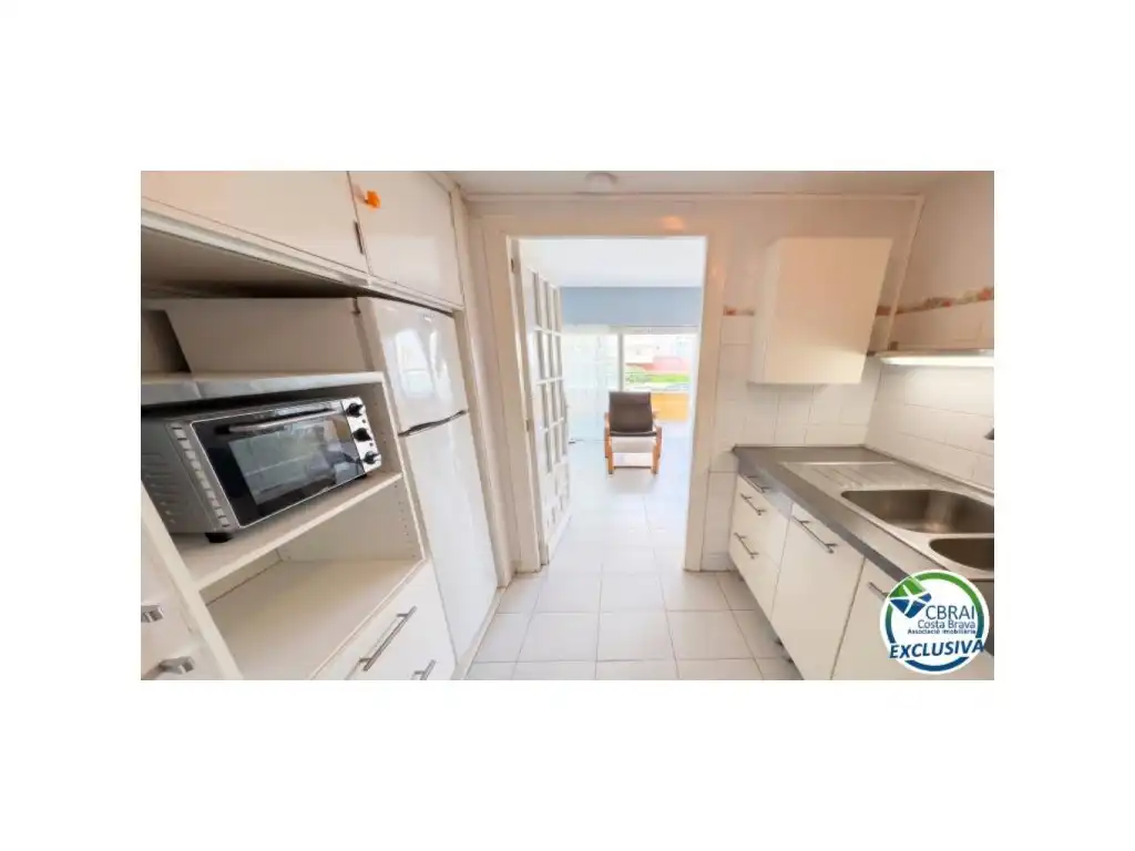 Studio with lift for sale in Avenida De La Gola De L'Estany 10, imagen 4
