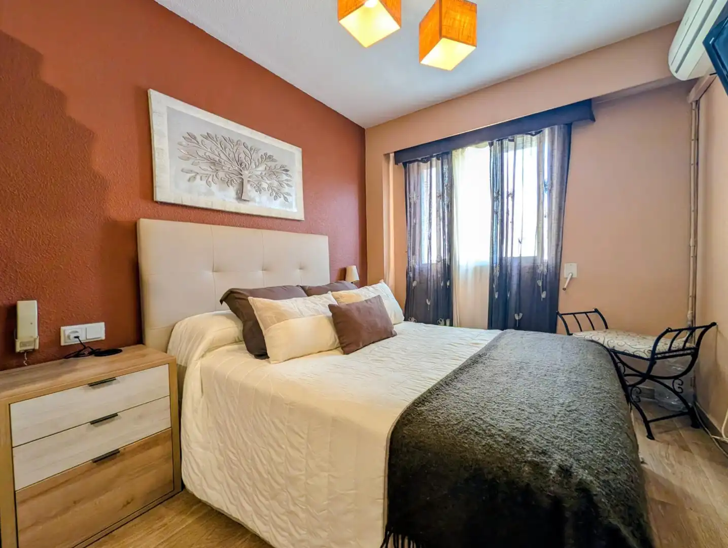 Bedroom of Flat for sale in Paiporta  with Air Conditioner, Terrace and Storage room