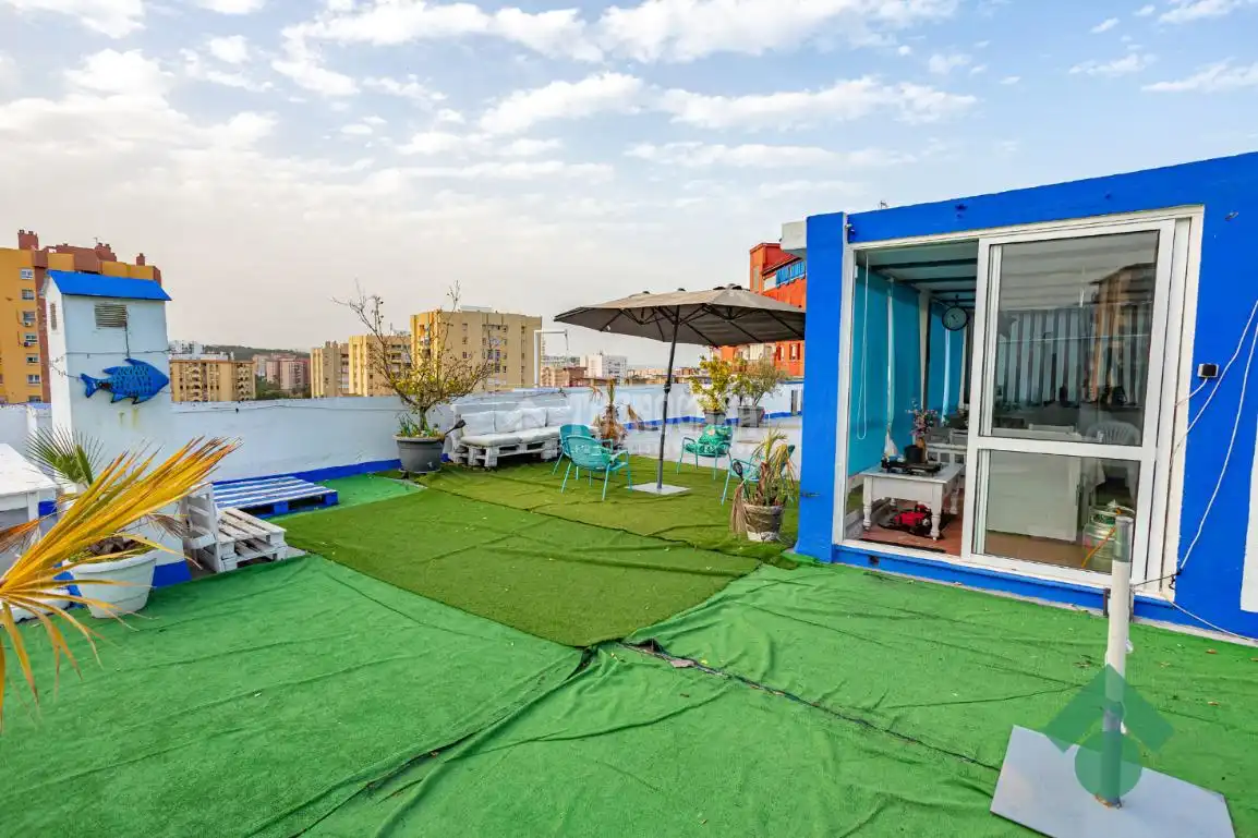 Terrace of Flat for sale in Algeciras  with Terrace, Storage room and Furnished