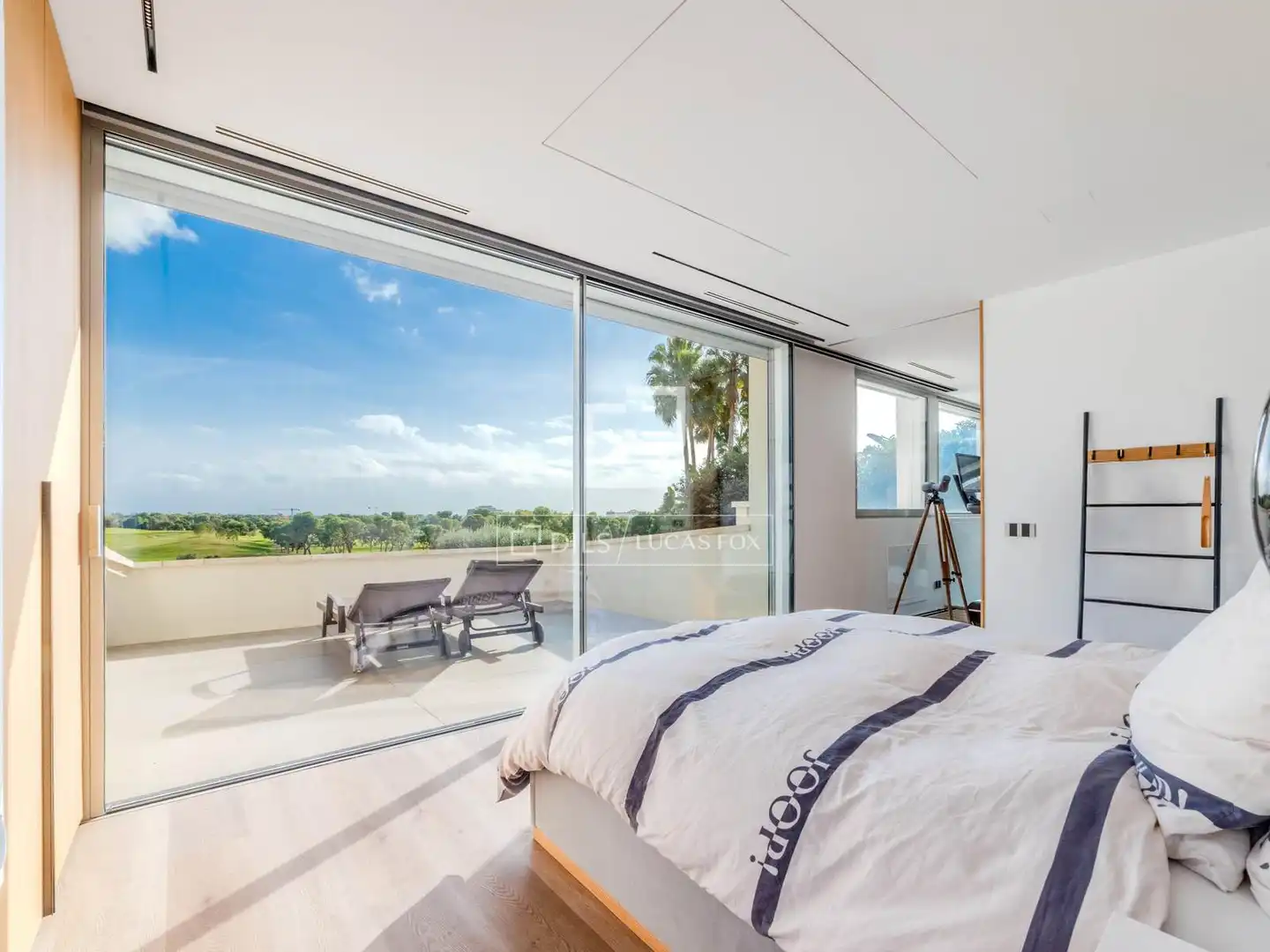 Villa mit Terrasse zum Verkauf in Can Girona - Terramar - Vinyet, imagen 33