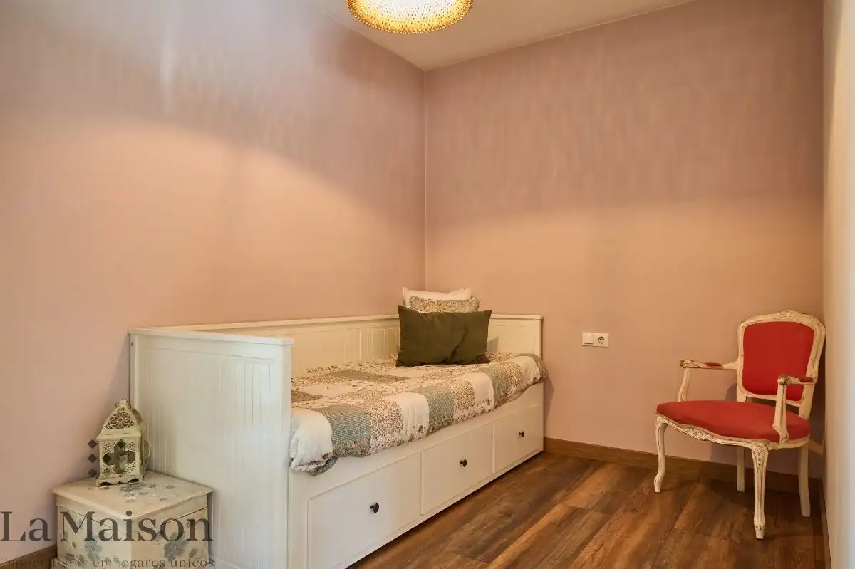 Bedroom of Houses for sale in Dosrius  with Heating, Private garden and Parquet flooring