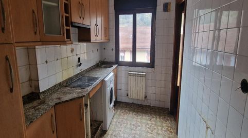 Foto 4 de Piso en venta en Santa Marina - Polígono, Mieres (Asturias)