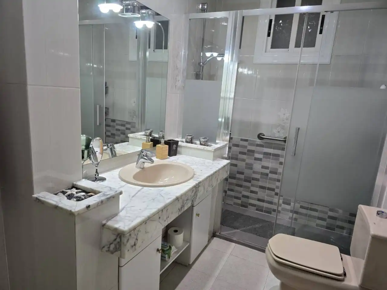 Badezimmer von Haus oder Chalet zum Verkauf in Terrassa mit Heizung und Terrasse