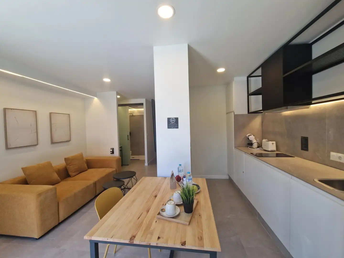 Sala de estar de Planta baja en venta en Bormujos con Aire acondicionado y Amueblado