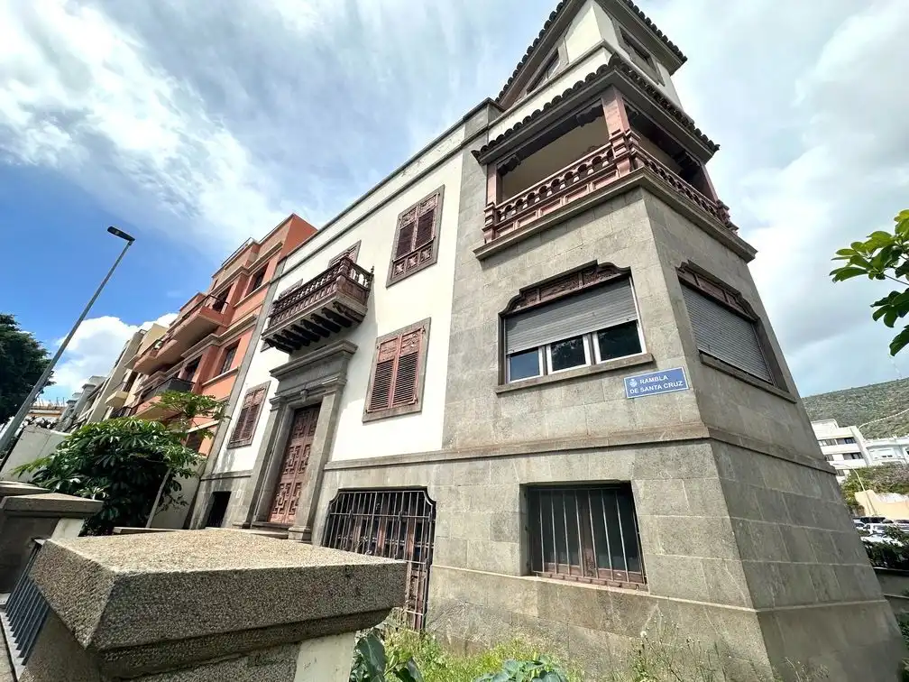 Casa amb jardí en venda a Rambla de Santa Cruz 49, imagen 2