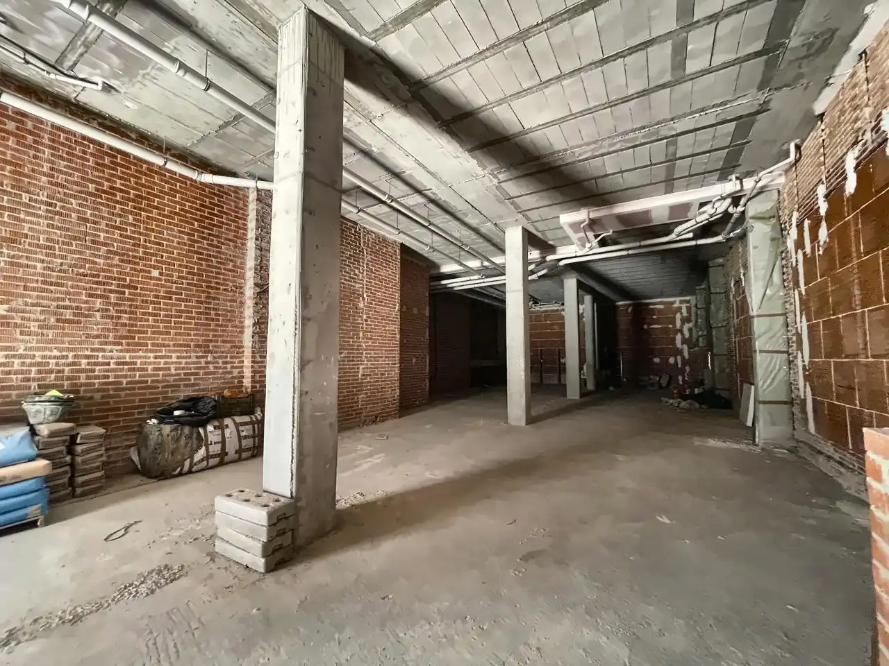 Gewerbefläche zum Verkauf in Avenida del Cantábrico, imagen 7