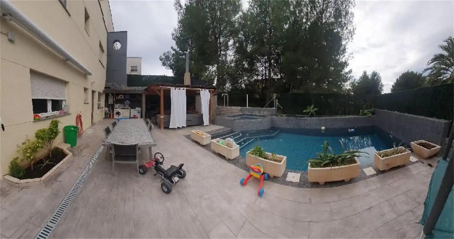 Piscina de Casa adosada en venda en L'Alcora amb Aire condicionat i Piscina
