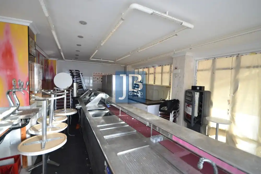 Local commercial à vendre à Avinguda de la Marina, imagen 10