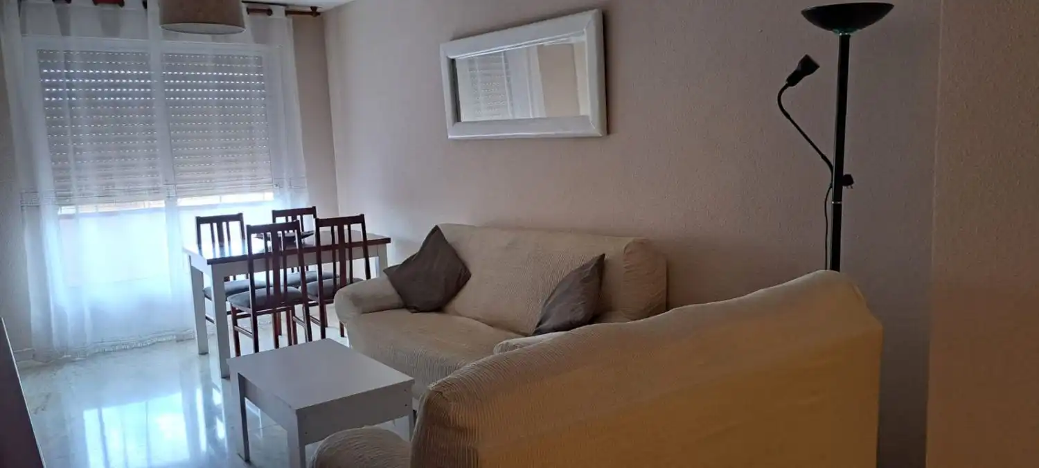 Wohnung mit Aufzug zur Miete in La Estación, imagen 2