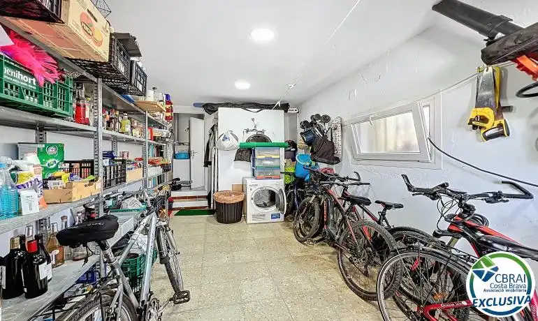 Casa con piscina en venta en Carrer Llobregat, imagen 39