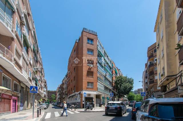 Piso en Venta en Hispanoamérica - Bernabéu