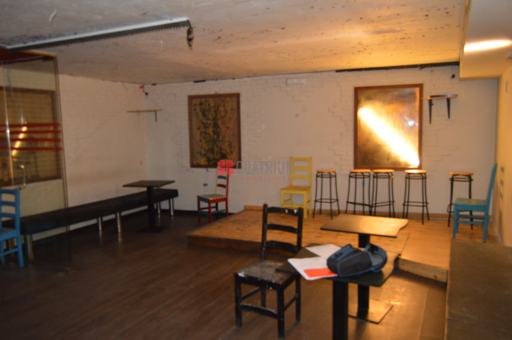 Premises to rent in Santiago de Compostela   with Air Conditioner