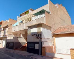 Vista exterior de Àtic en venda en Armilla amb Aire condicionat i Terrassa