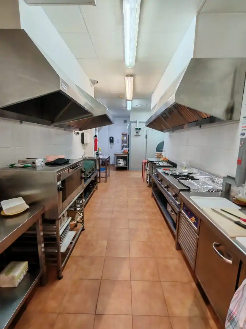 Kitchen of Commercial properties for sale in La Granada  with Air Conditioner, Heating and Terrace