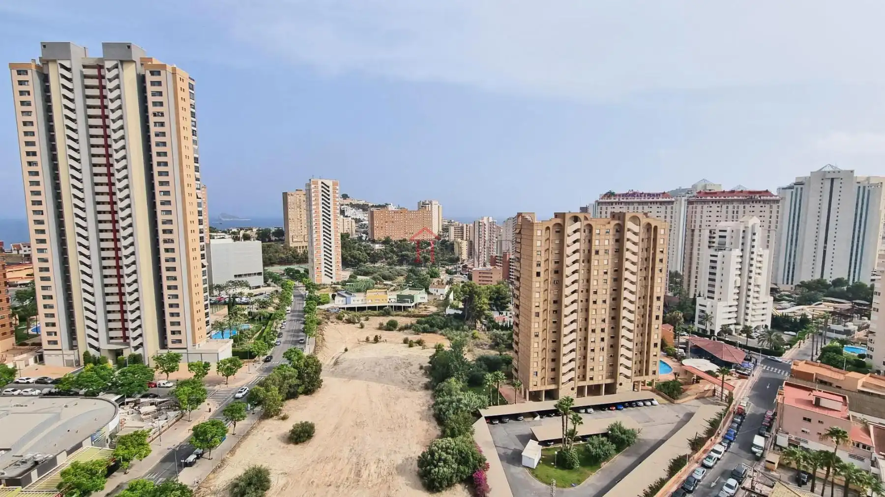 Vista exterior de Apartamento en venta en Benidorm con Aire acondicionado, Terraza y Amueblado