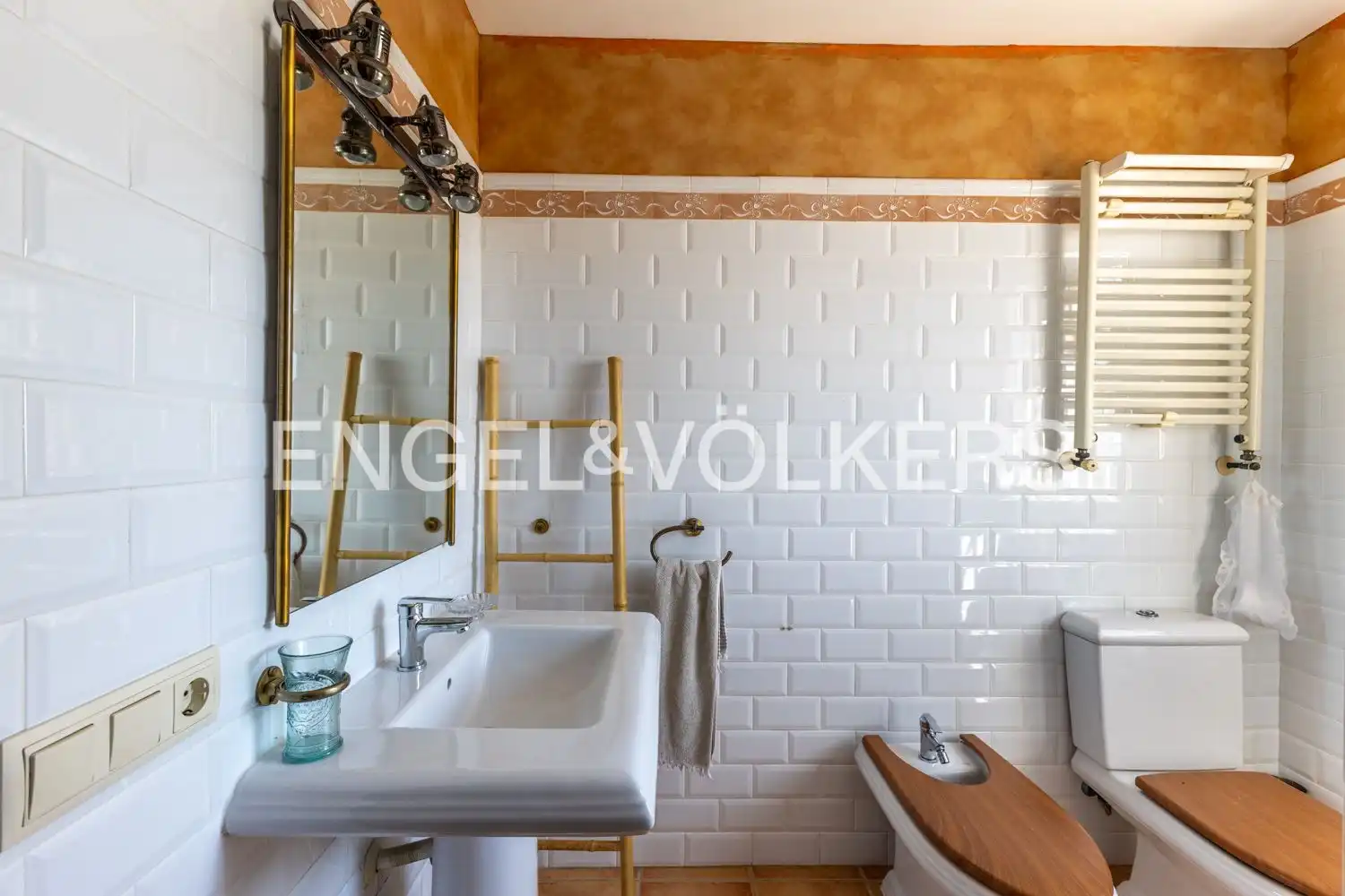 Baño de Casa adosada de alquiler en Puçol con Calefacción, Jardín privado y Terraza