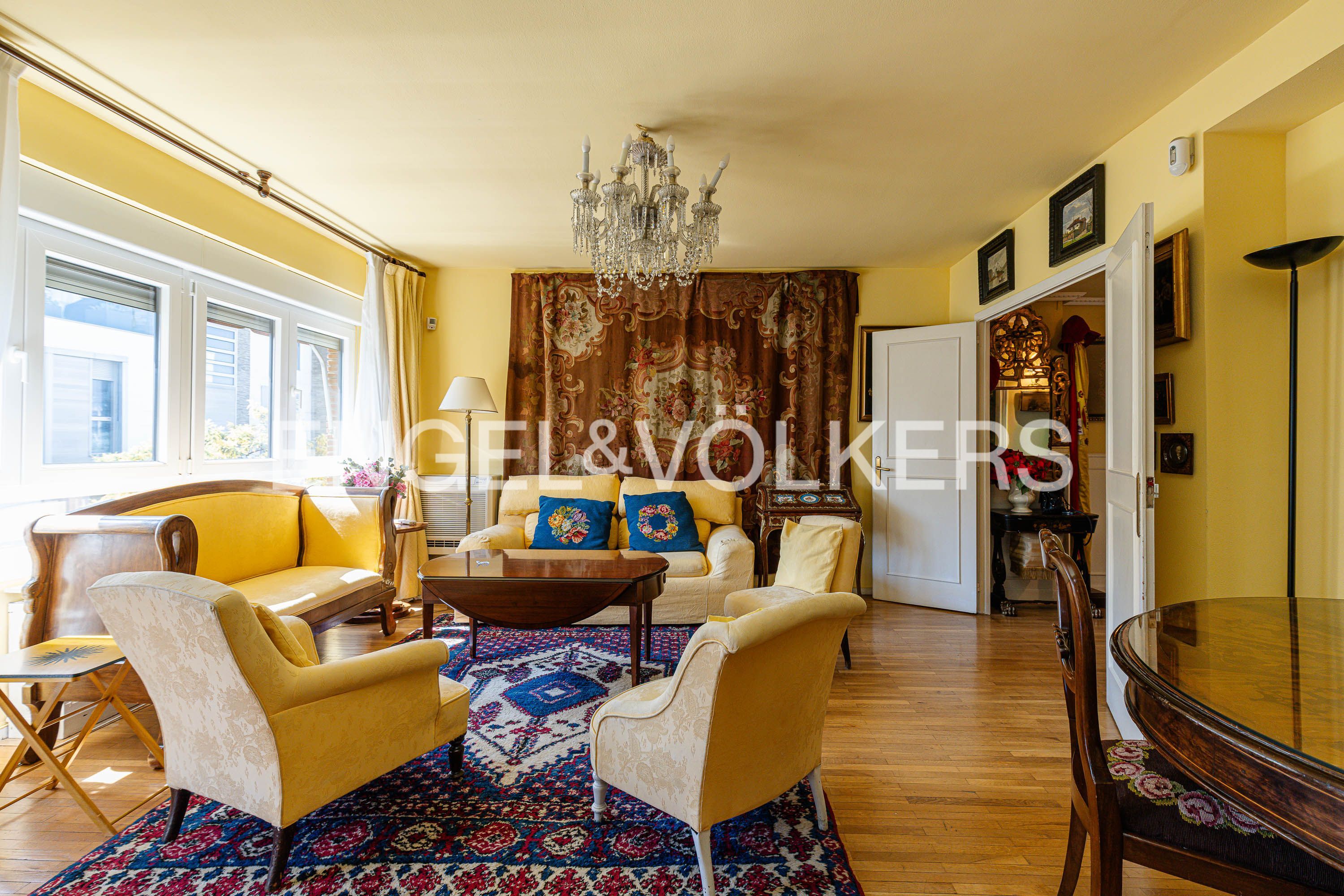 Sala de estar de Piso en venta en  Madrid Capital con Aire acondicionado, Calefacción y Terraza