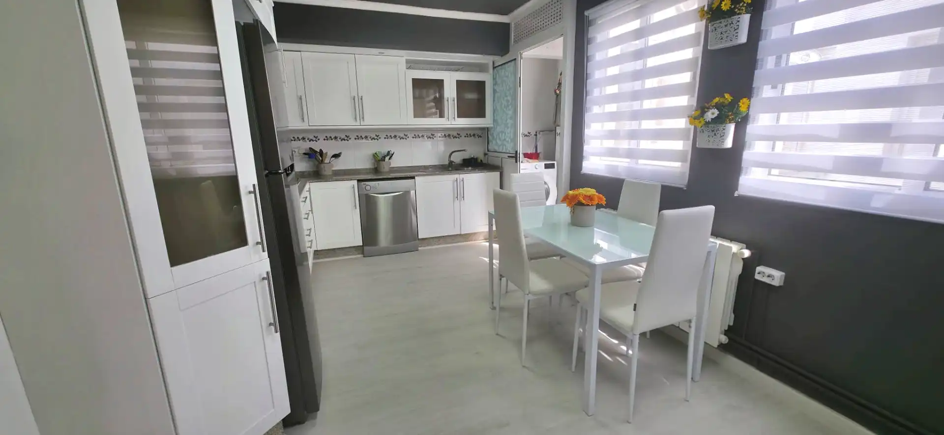 Kitchen of Attic for rent in Ferrol  with Air Conditioner, Heating and Furnished