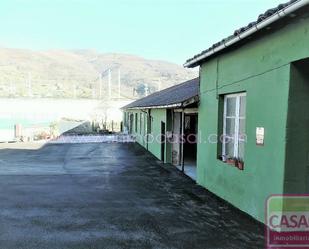 Industrial buildings for sale in Lena