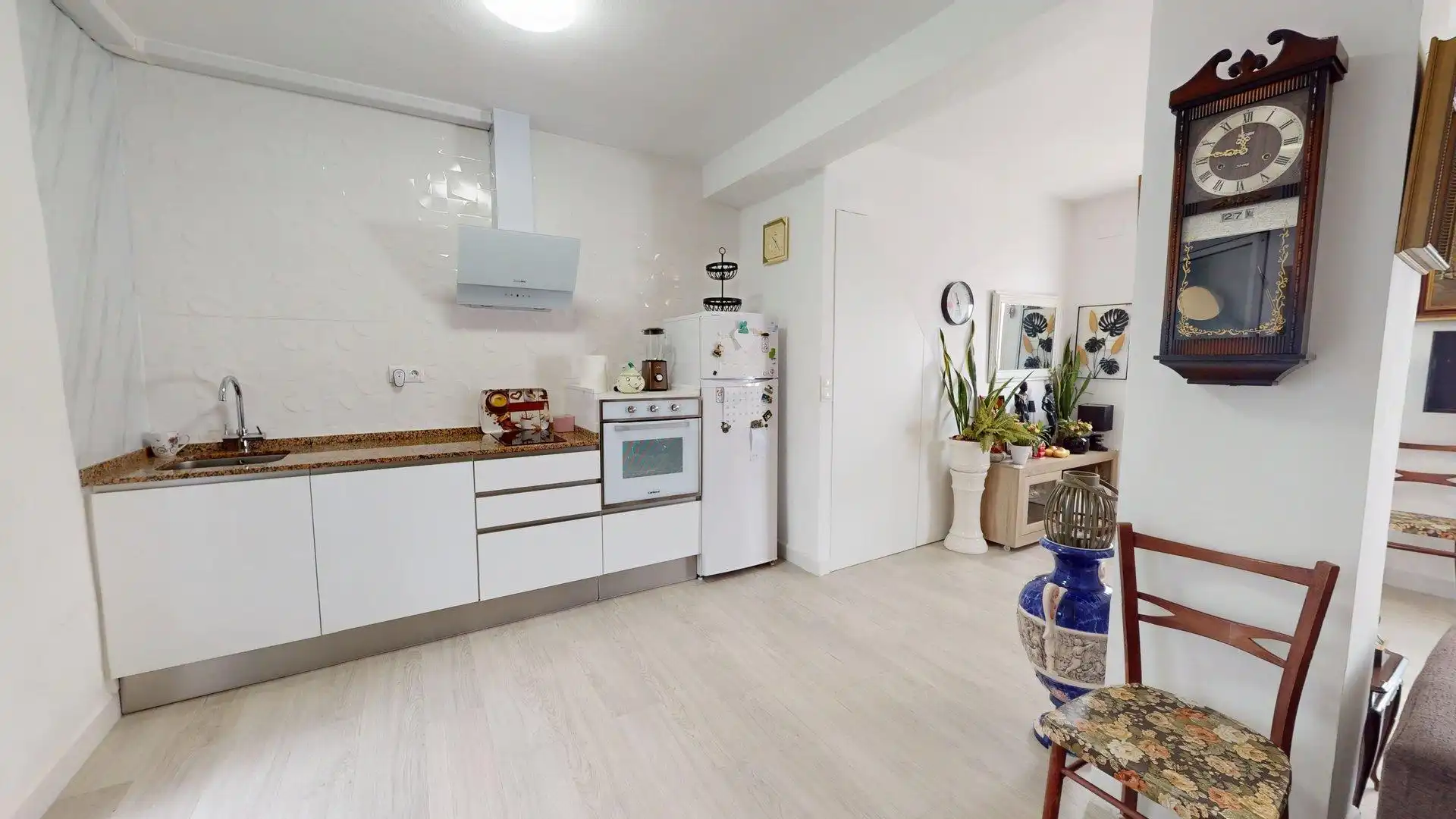 Cocina de Casa adosada en venta en Benalmádena con Calefacción, Jardín privado y Terraza