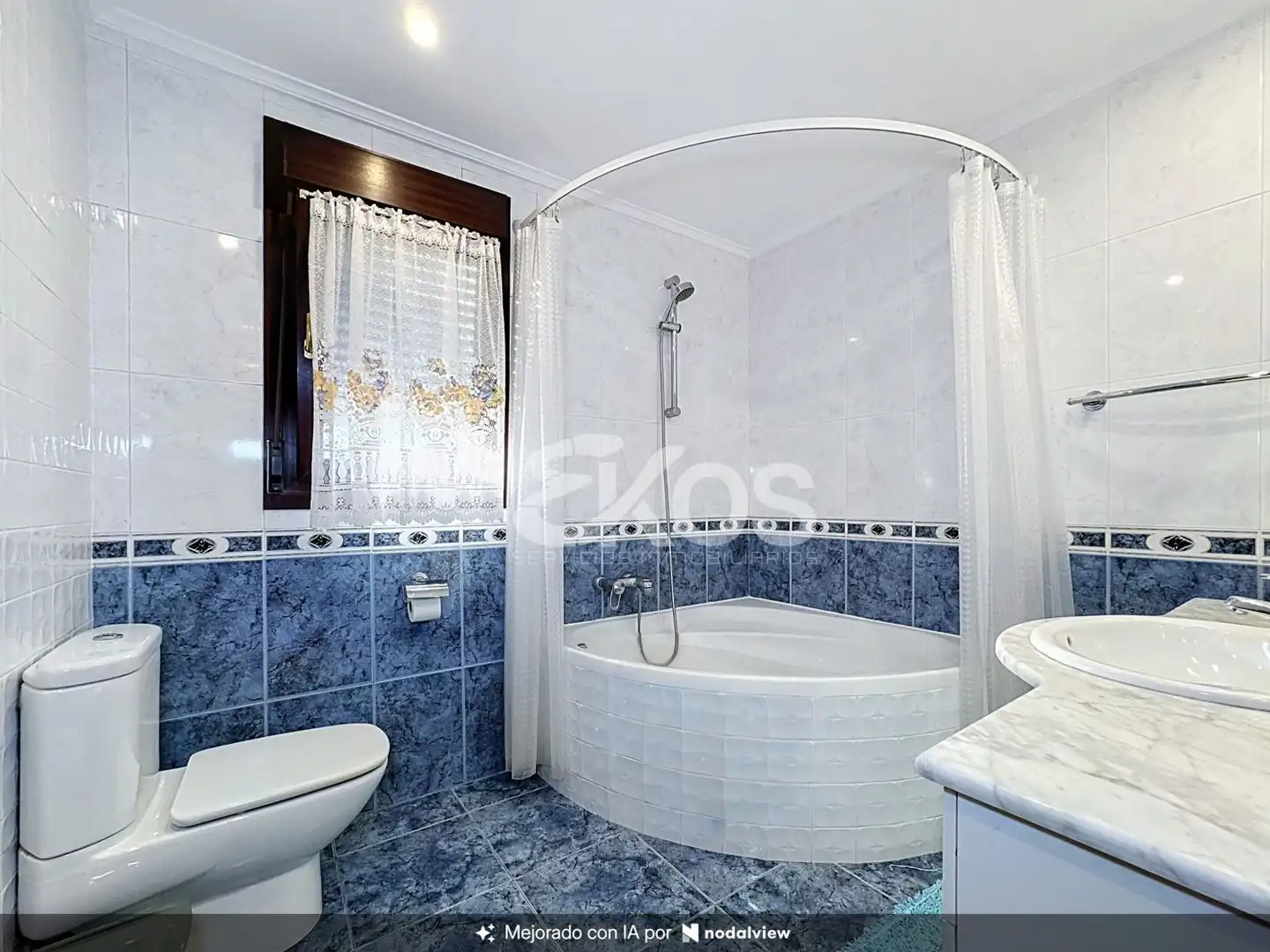 Baño de Piso de alquiler en Arrasate / Mondragón con Aire acondicionado, Calefacción y Amueblado